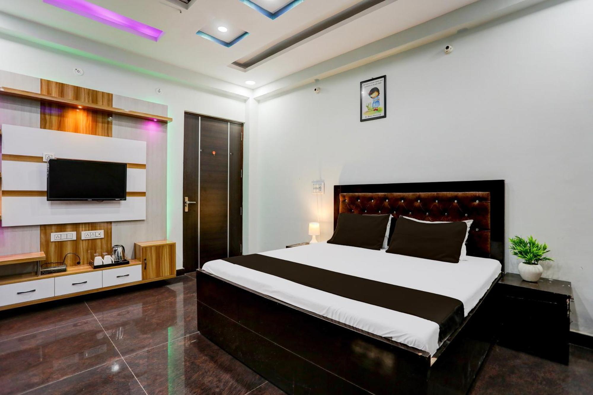 Hotel O Grand Epic Inn 노이다 외부 사진