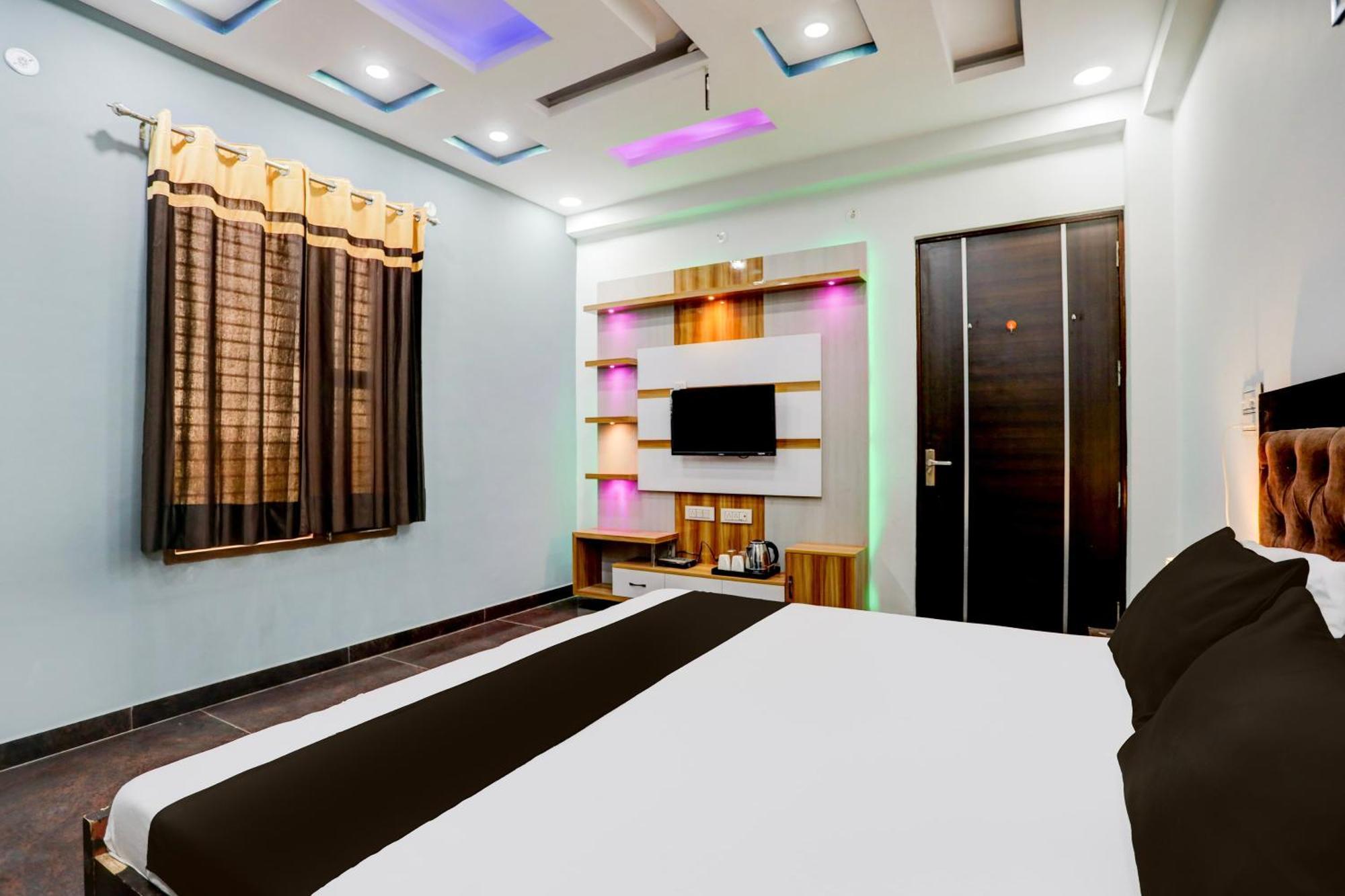 Hotel O Grand Epic Inn 노이다 외부 사진